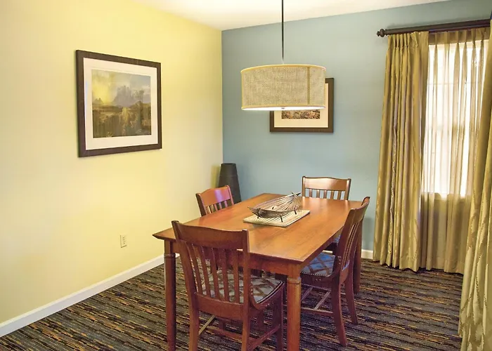Wyndham Four 4br