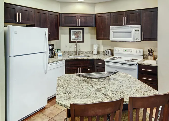 Wyndham Four 4br