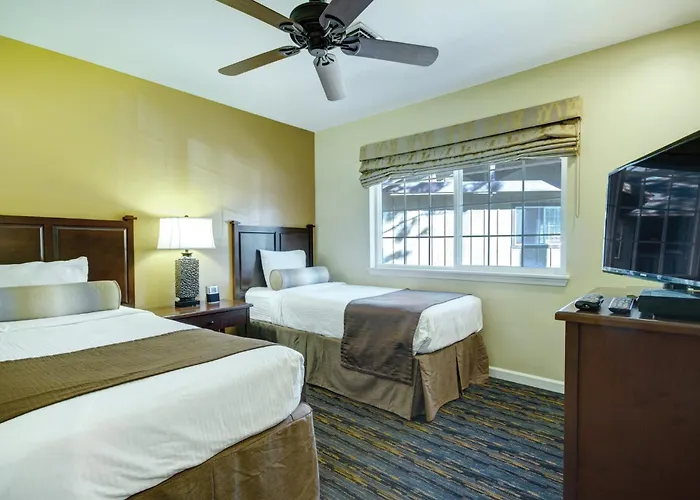 Wyndham Four 4br Holiday home *