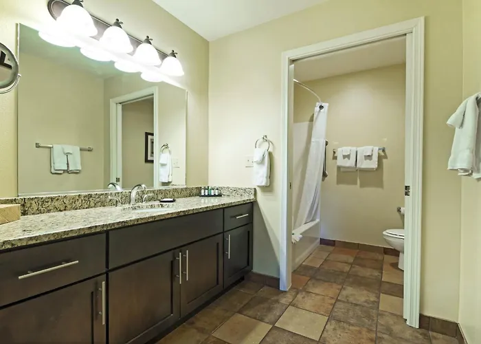 Wyndham Four 4br