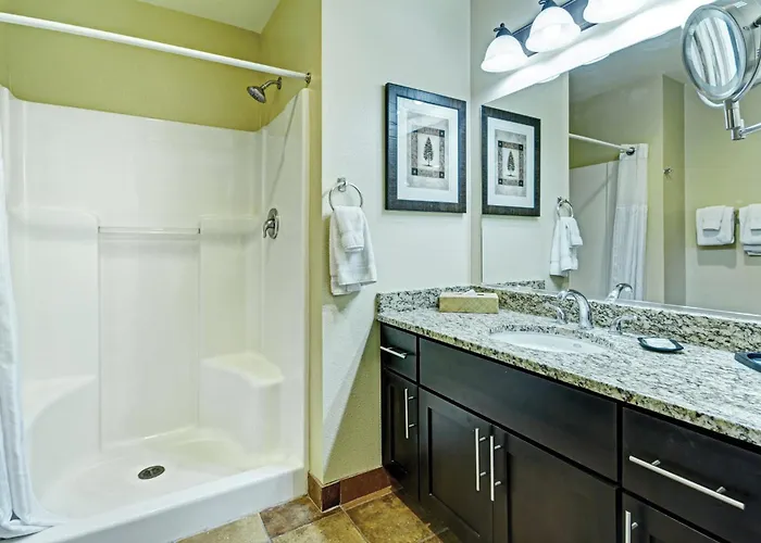 Wyndham Four 4br Holiday home *